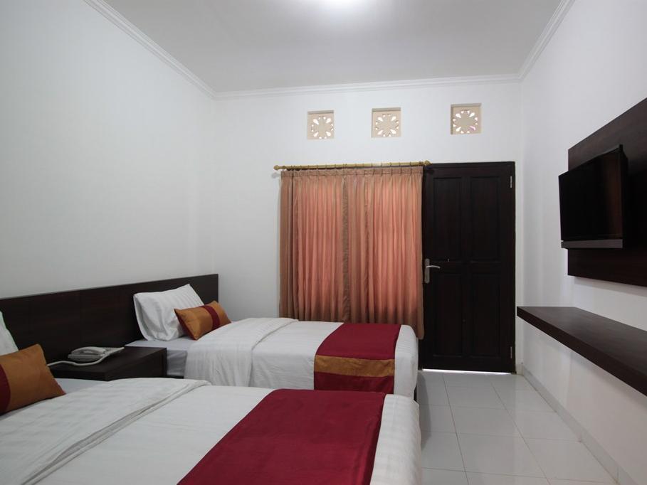 Bakung Sunset Hotel Kuta  Exterior photo