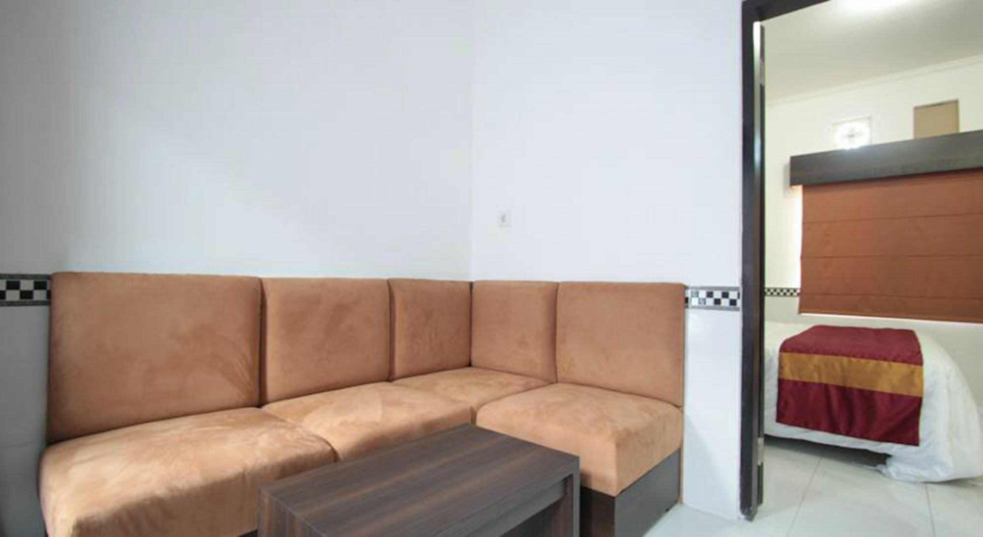 Bakung Sunset Hotel Kuta  Exterior photo