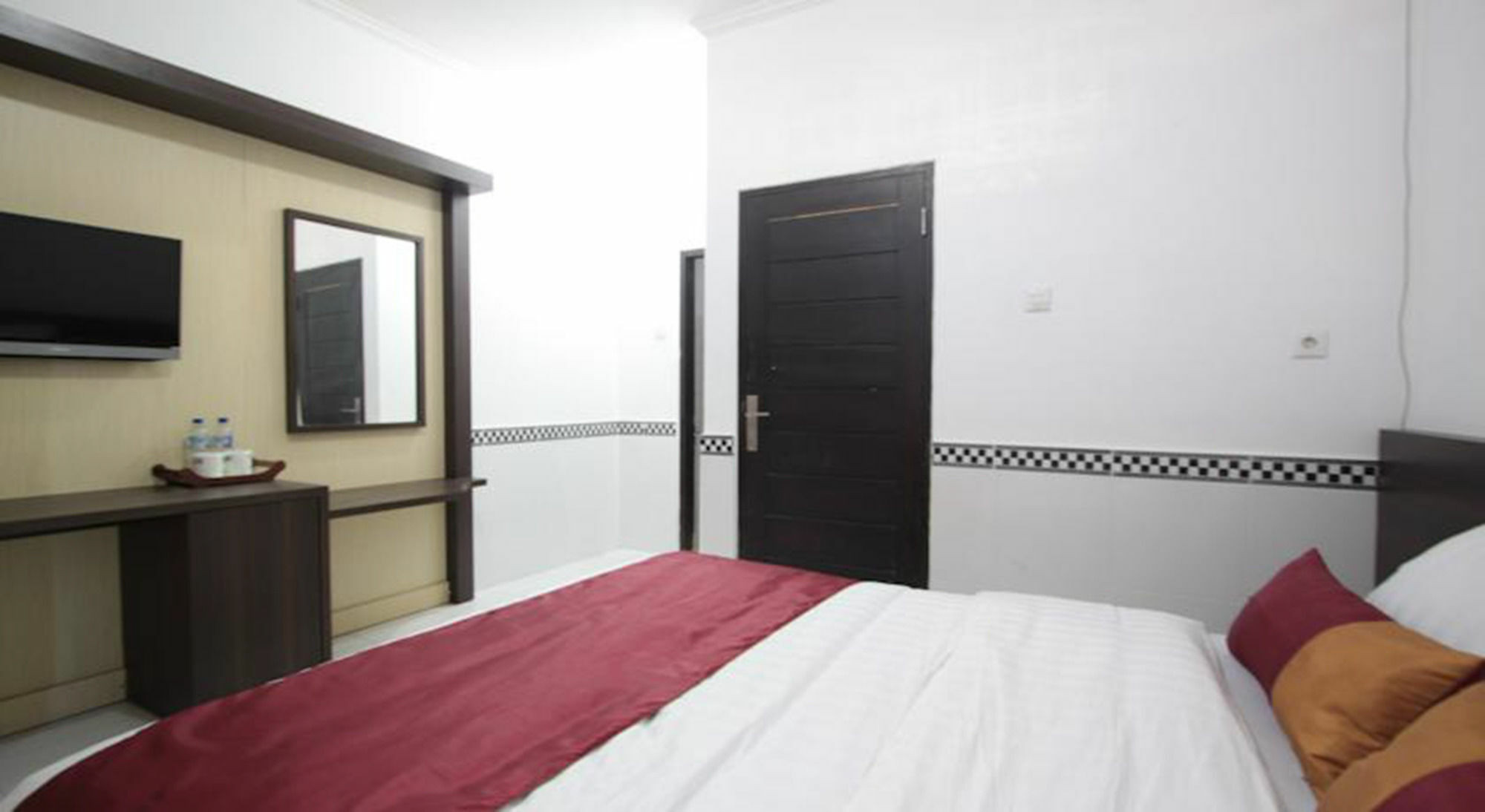 Bakung Sunset Hotel Kuta  Exterior photo